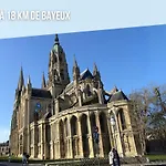 펜션 Sweet Omaha Belle Maison Recente Lumineuse Et Cosy Bien Equipee Jardin Clos 15 Mn A Pied Omaha Et Proche De Bayeux & Port En Bessin 생-로-쉬르-메르