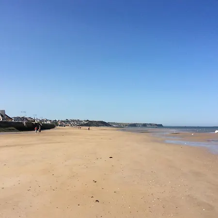 Holiday home Belle Maison: Coastal Retreat With Garden Near Omaha *