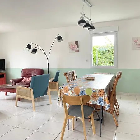 Sweet Omaha Belle Maison Recente Lumineuse Et Cosy Bien Equipee Jardin Clos 15 Mn A Pied Omaha Et Proche De Bayeux & Port En Bessin Prázdninový dům