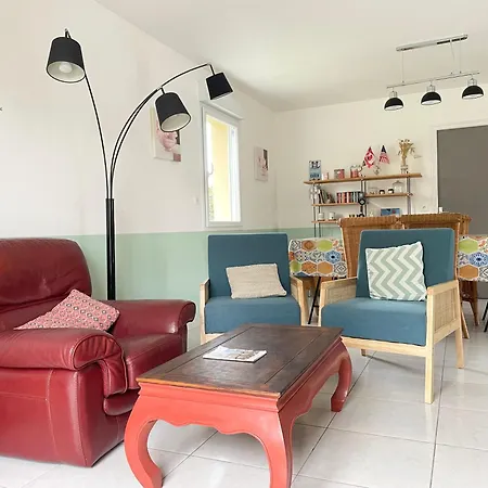 Belle Maison: Coastal Retreat With Garden Near Omaha * Saint-Laurent-sur-Mer