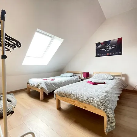 Holiday home Belle Maison: Coastal Retreat With Garden Near Omaha