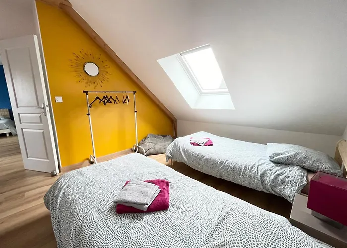 Prázdninový dům Sweet Omaha Belle Maison Recente Lumineuse Et Cosy Bien Equipee Jardin Clos 15 Mn A Pied Omaha Et Proche De Bayeux & Port En Bessin *